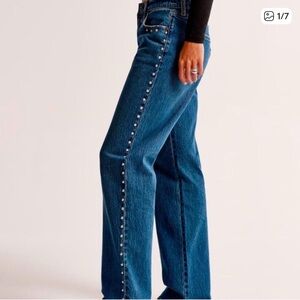 Abercrombie & Fitch The Baggy Low Rise Curve Love Studded Jeans - NWT 28 6L